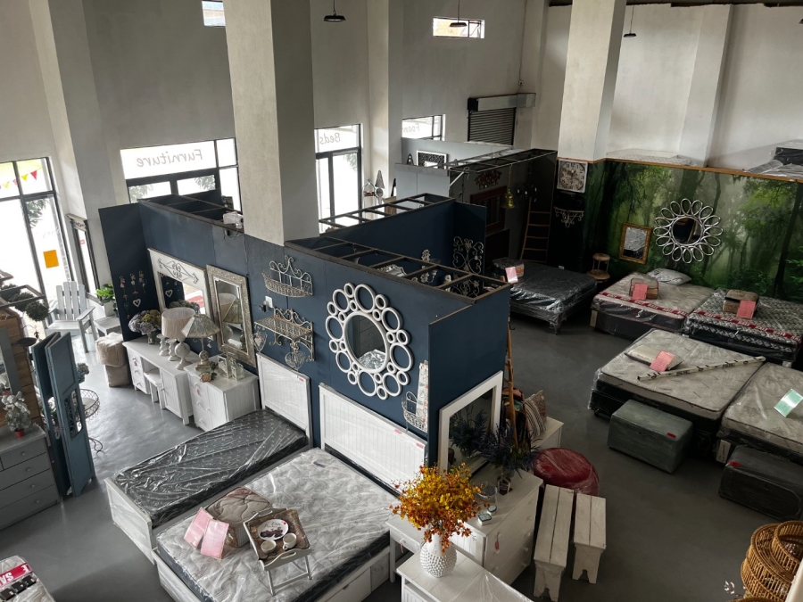 To Let commercial Property for Rent in Melodie North West